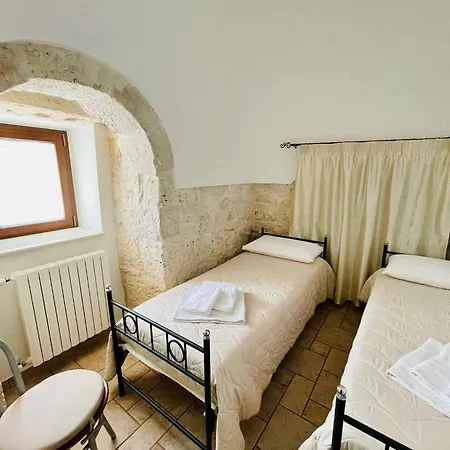 Nyaraló Trulli Ada Noci